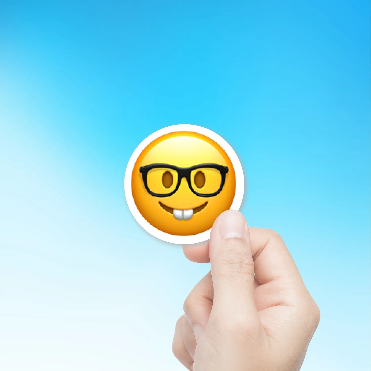 Smiling face with glasses online